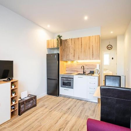 Agradable Apartamento A Pie De Calle-30 Min De Sol Madryt Zewnętrze zdjęcie