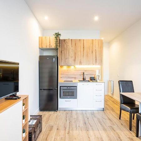 Agradable Apartamento A Pie De Calle-30 Min De Sol Madryt Zewnętrze zdjęcie